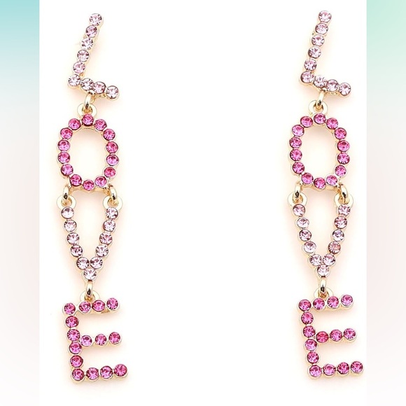 Jewelry - Dainty Love Earrings